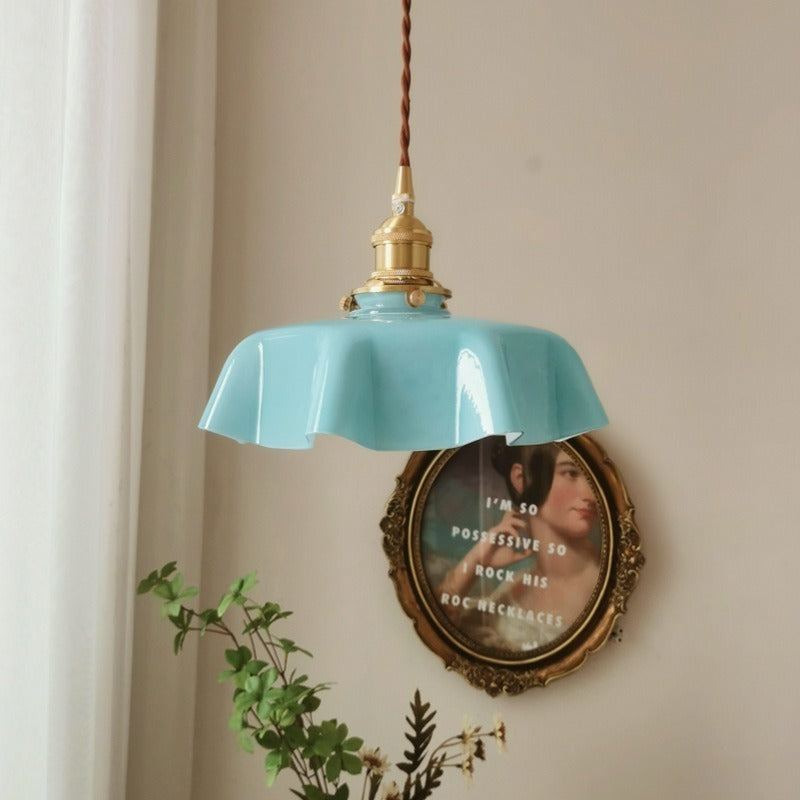 Vintage ruffle glass pendant light – product detail 5