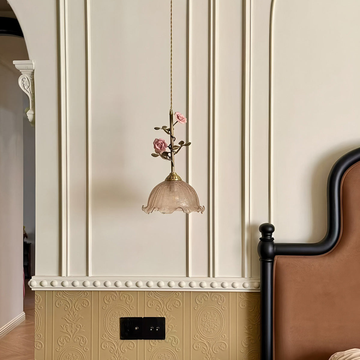 Pendant Light | French Rose Glass Bedside Lamp for Bedroom, Hallway & Dressing Room | Vintage Brass Floral, Ribbed Shade, E27 Bulb Included, 22cm