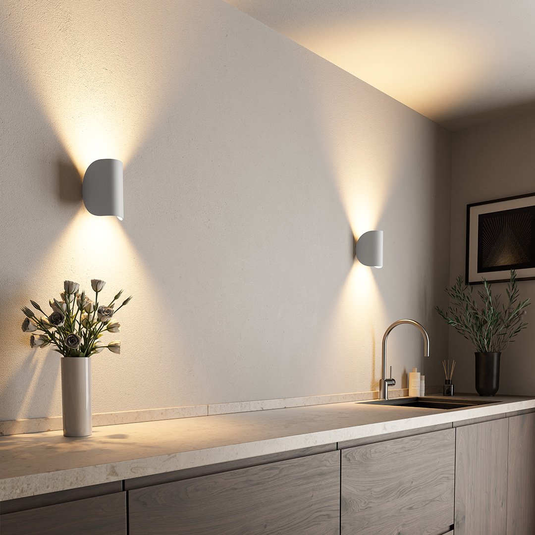Modern Adjustable LED Wall Light with Up-Down Beam for Warm Ambience 5
