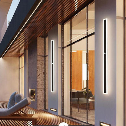 Vynn | Linear Outdoor Wall Lamp with Weather-Resistant Design | Elegant Black and White Finish for Timeless Appeal 9
