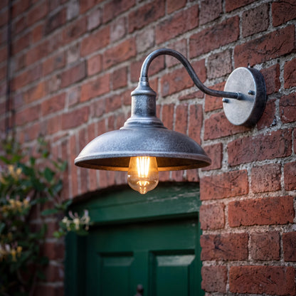 Silver bronze retro outdoor barn wall light, large 44cm arm, E27 vintage garden lamp on a UK porch