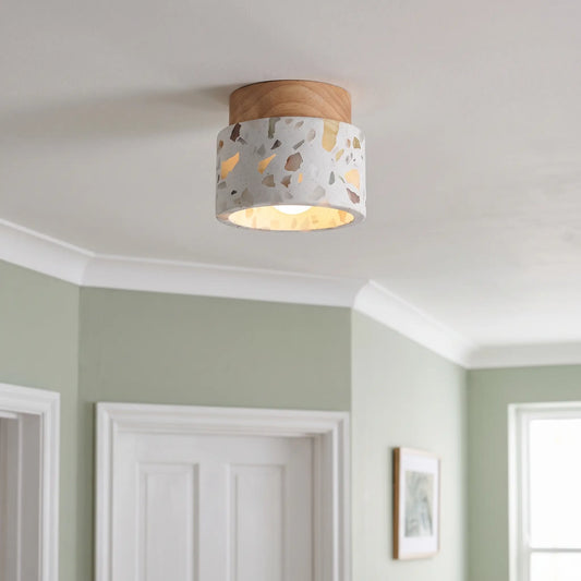 Terrazzo and wood flush ceiling light – Small – Oak – in a hallway