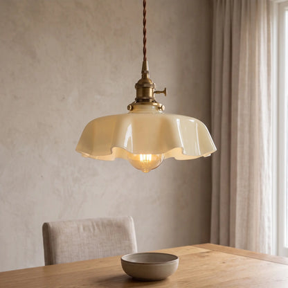 Vintage ruffle glass pendant light – Cream – over a dining table