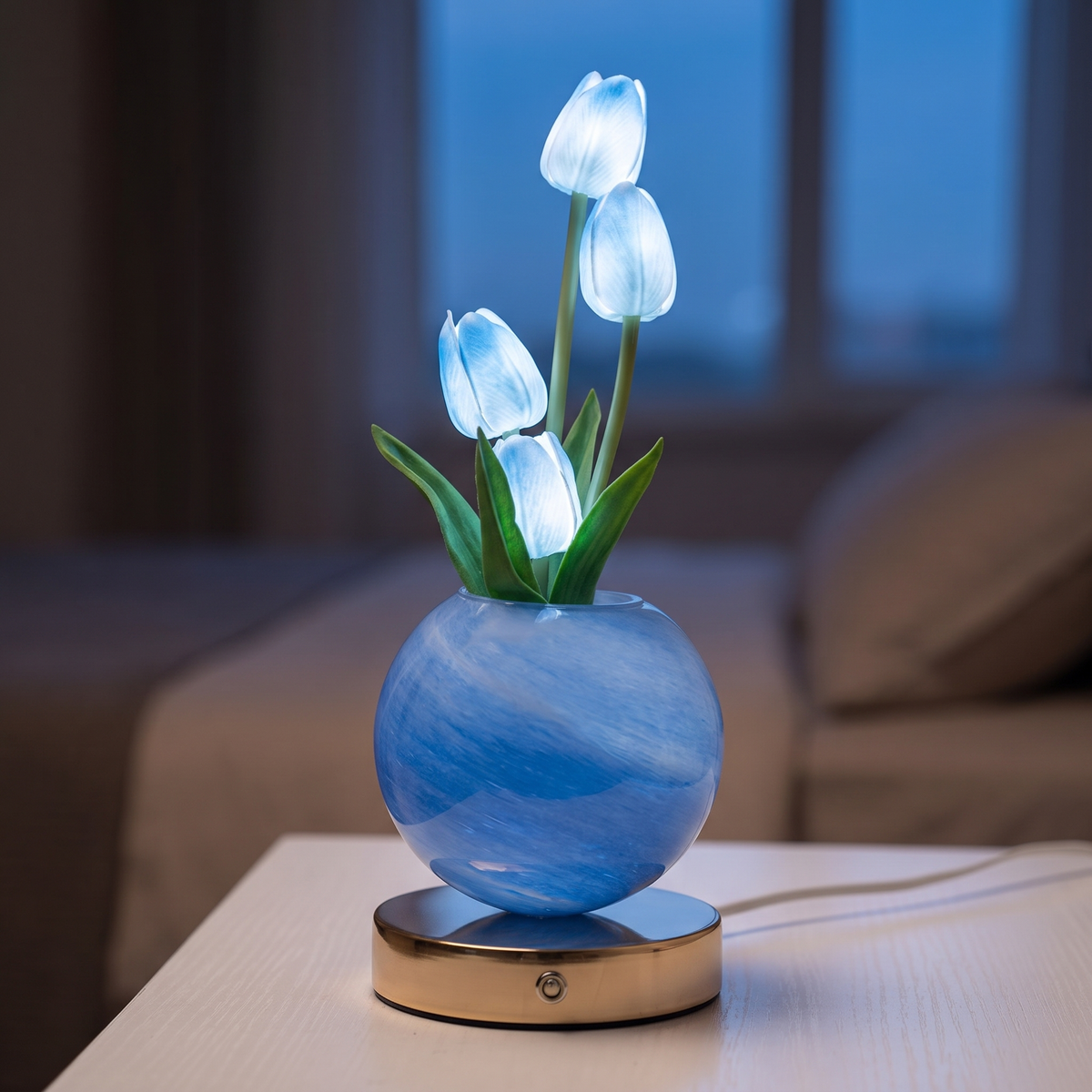 Glass tulip lamp with blue tulips